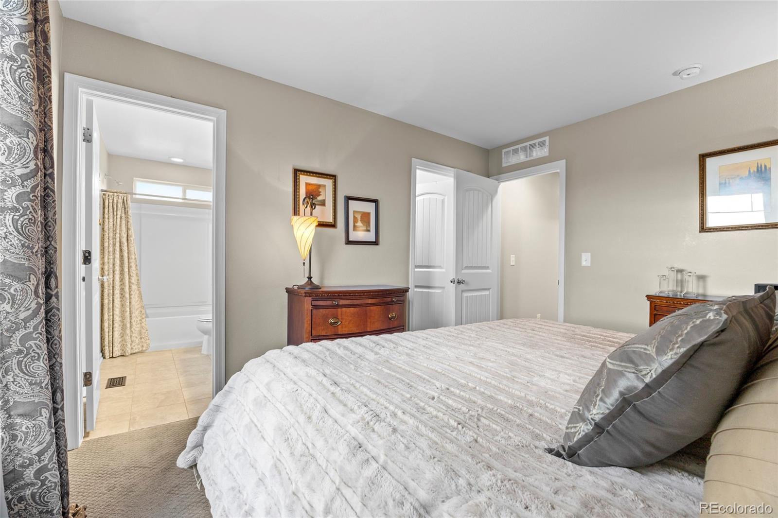 Denver, Colorado, 80247, United States, 3 Bedrooms Bedrooms, ,3 BathroomsBathrooms,Residential,For Sale,1906676