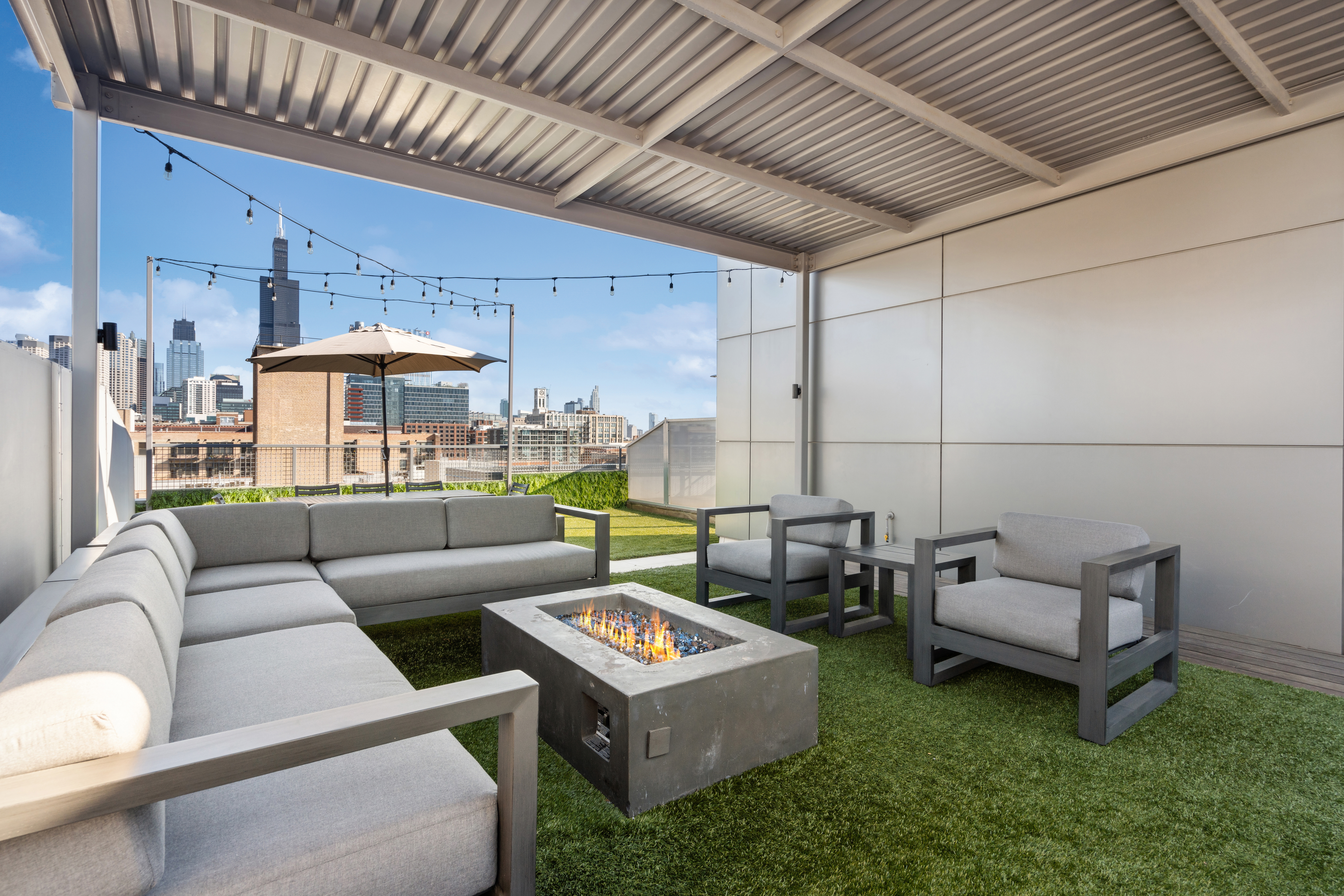 Perfect Combination of Location, Views and Modern Elegance - 物件實景