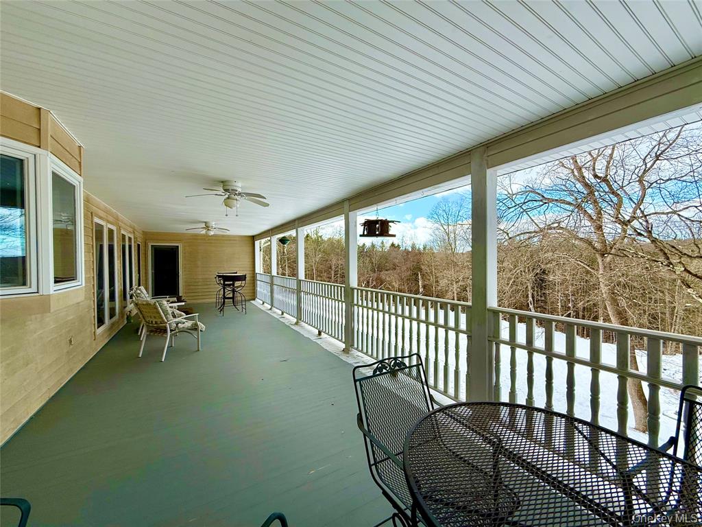 salt Point, New York, 12578, United States, 5 Bedrooms Bedrooms, ,5 BathroomsBathrooms,Residential,For Sale,2005209