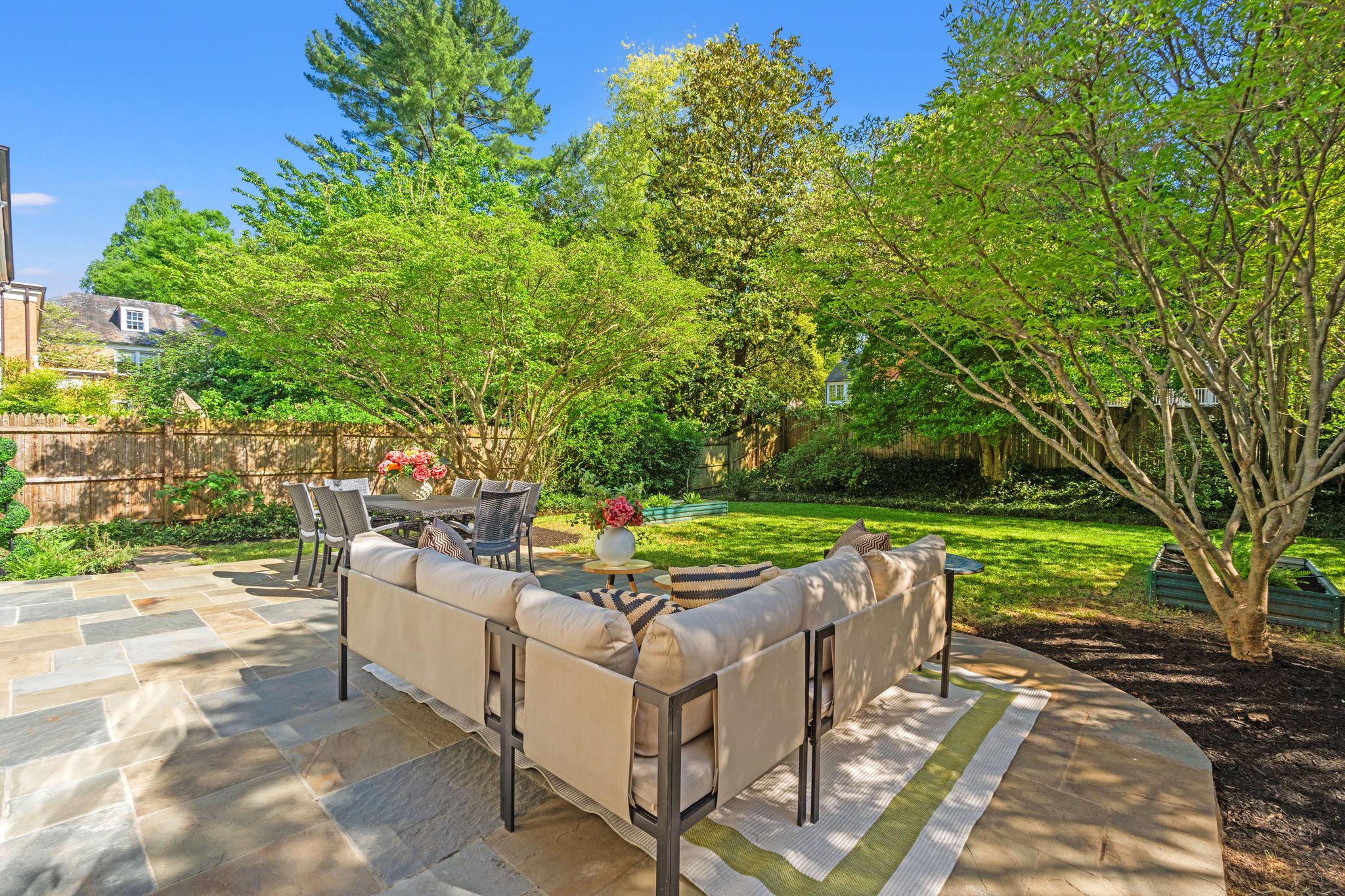  4834 Van Ness Street NW, Washington, DC, 20016 - 物件實景