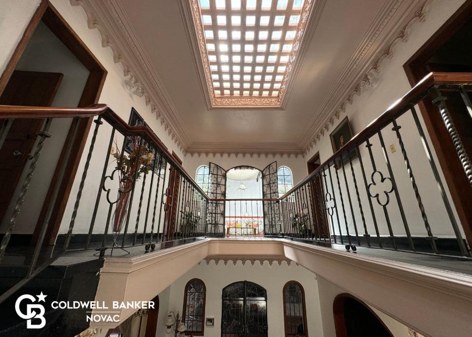 Mazatlan, Cuauhtémoc, Ciudad de México, 06140, Mexico, 4 Bedrooms Bedrooms, ,3 BathroomsBathrooms,Residential,For Sale,Mazatlan,1672225