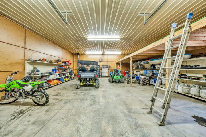 Vanceburg, Kentucky, 41179, United States, 4 Bedrooms Bedrooms, ,2 BathroomsBathrooms,Residential,For Sale,1984182