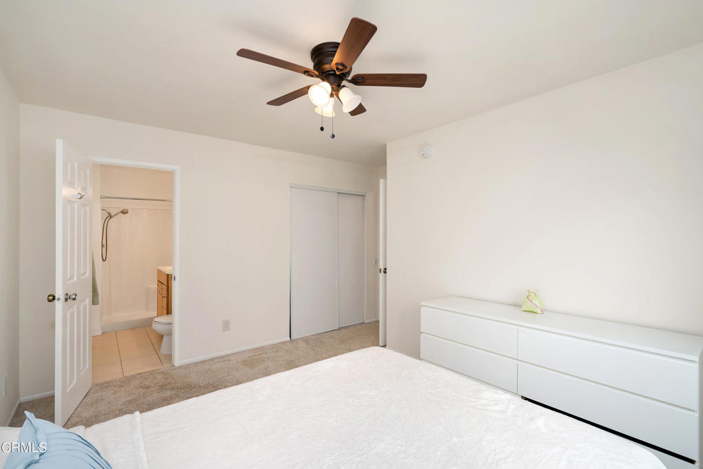 15322 Weddington Street #3, Sherman Oaks, California, 91411, United States, 2 Bedrooms Bedrooms, ,2 BathroomsBathrooms,Residential,For Sale,15322 Weddington Street #3,1621498