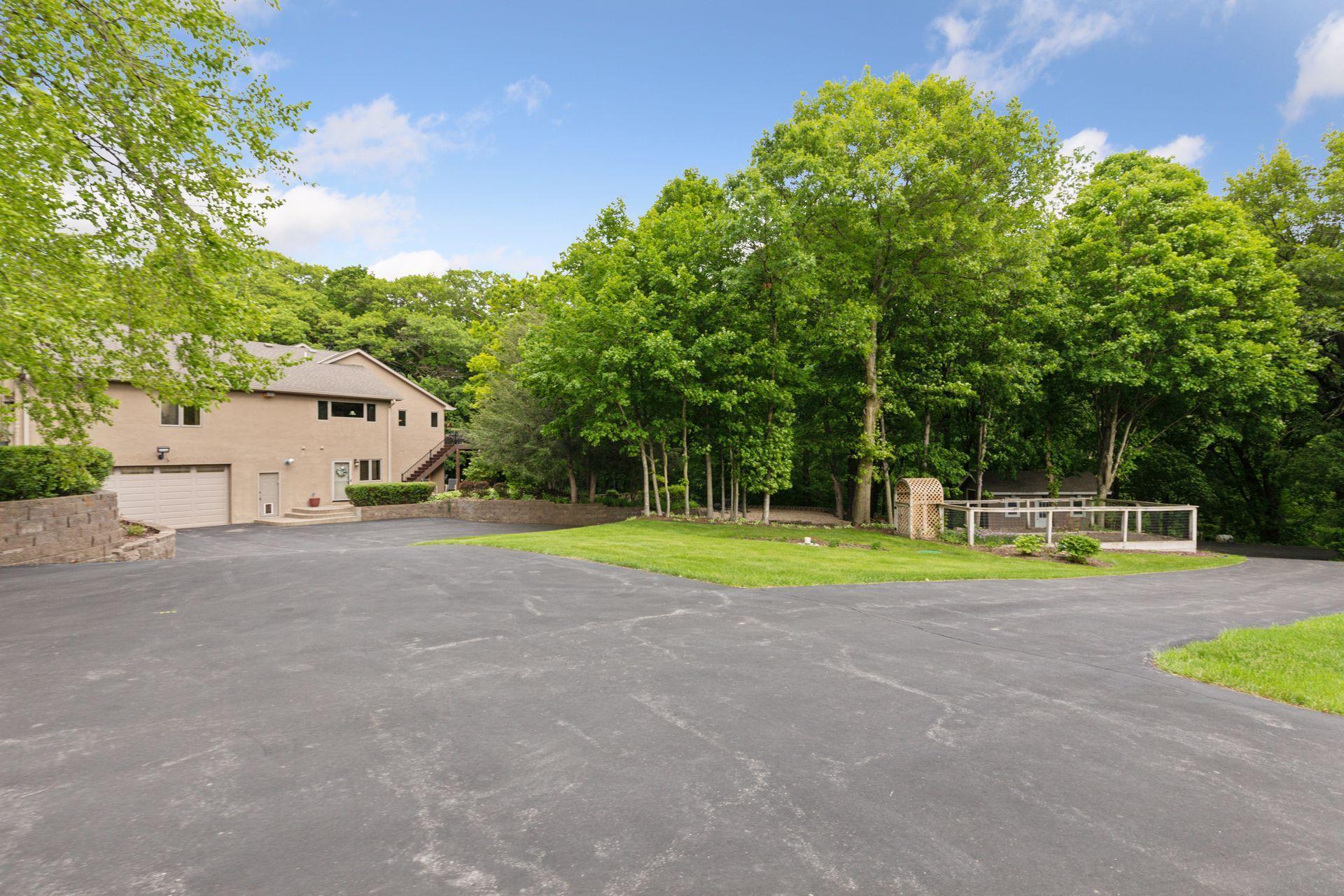 Chanhassen, Minnesota, 55318, United States, 5 Bedrooms Bedrooms, ,2 BathroomsBathrooms,Residential,For Sale,1847378