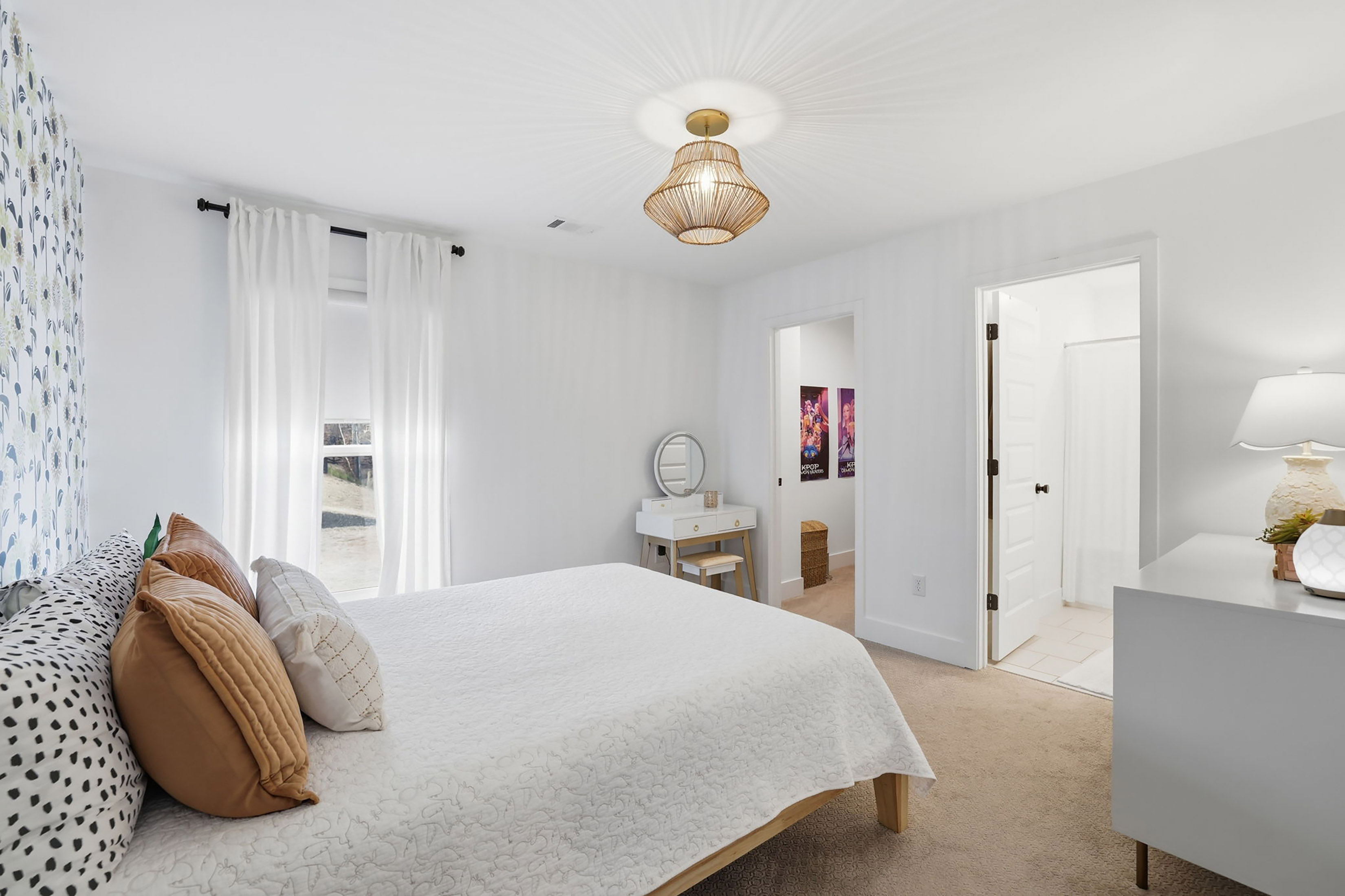  Stunning White Brick Modern Farmhouse Blends Timeless Charm with Elevated Design - 物件實景