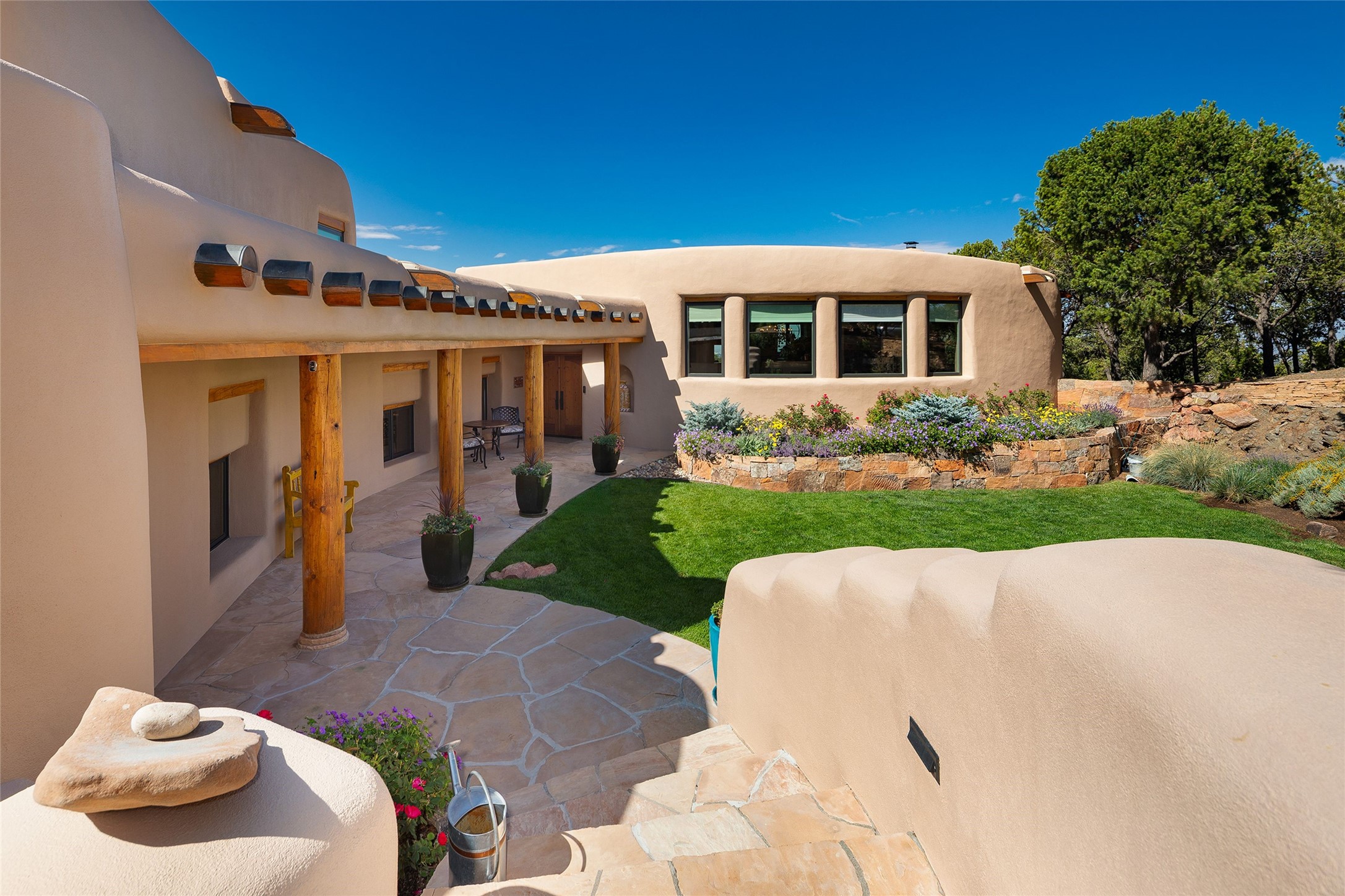  1233 N Summit Drive - 物件實景