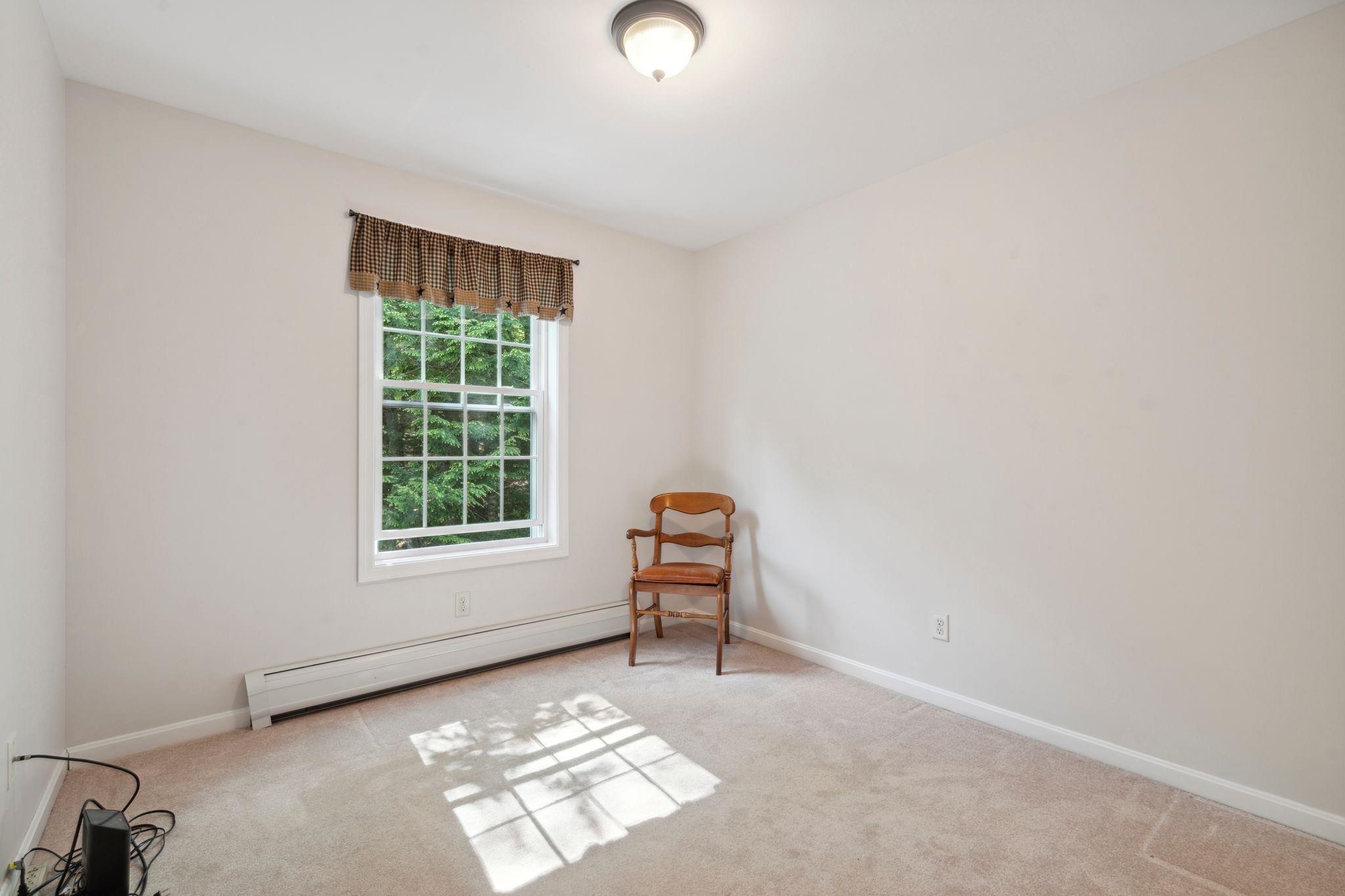 Sunapee, New Hampshire, 03782, United States, 4 Bedrooms Bedrooms, ,3 BathroomsBathrooms,Residential,For Sale,1892767