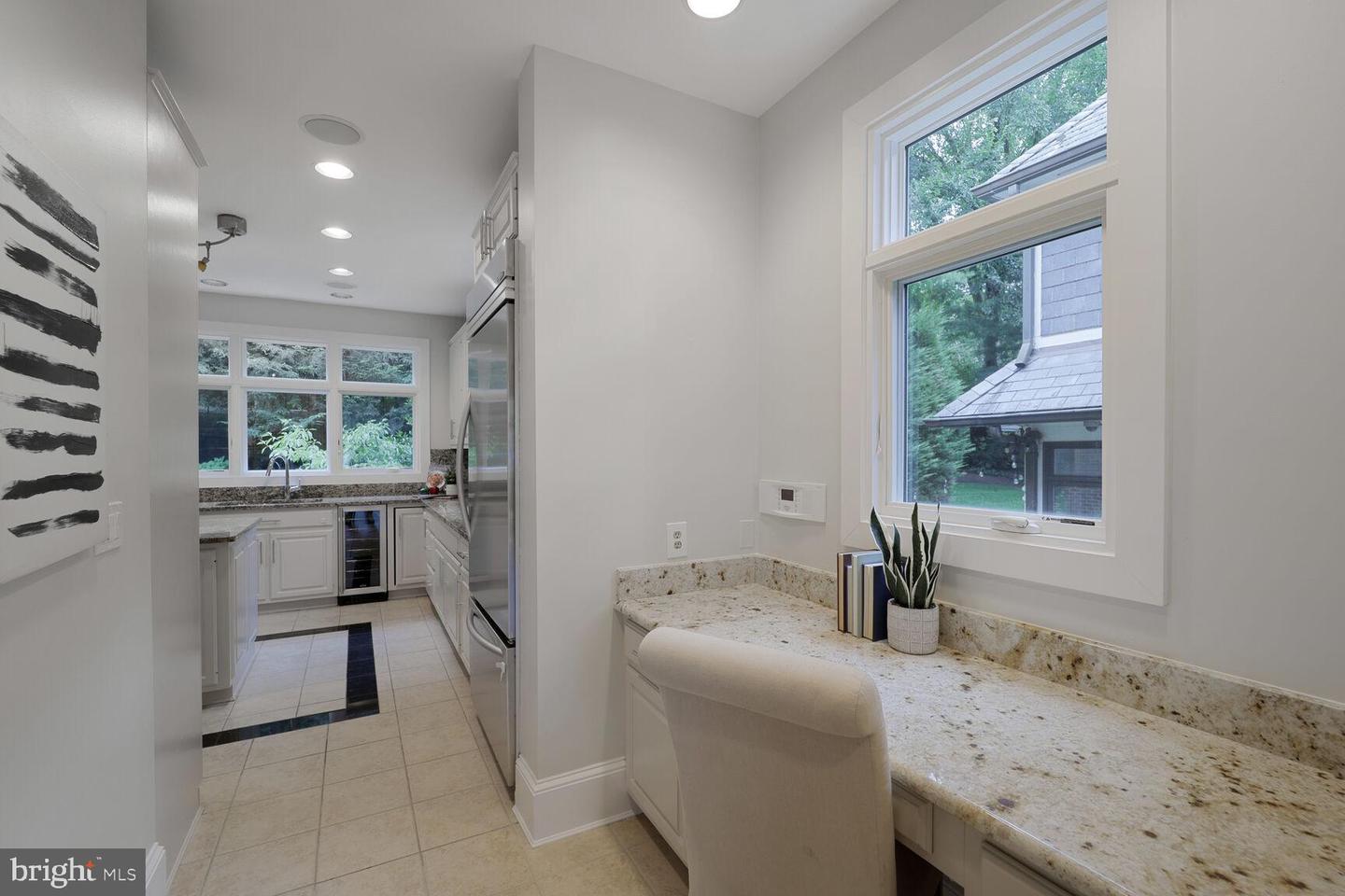 Washington, District of Columbia, 20016, United States, 5 Bedrooms Bedrooms, ,6 BathroomsBathrooms,Residential,For Sale,1896889