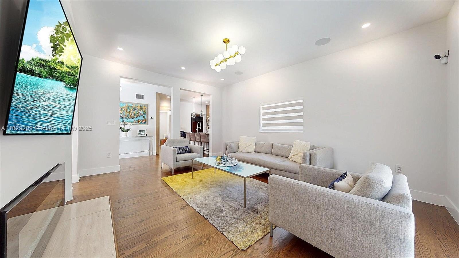 Coral Gables, Florida, 33134, United States, 4 Bedrooms Bedrooms, ,3 BathroomsBathrooms,Residential,For Sale,1976350