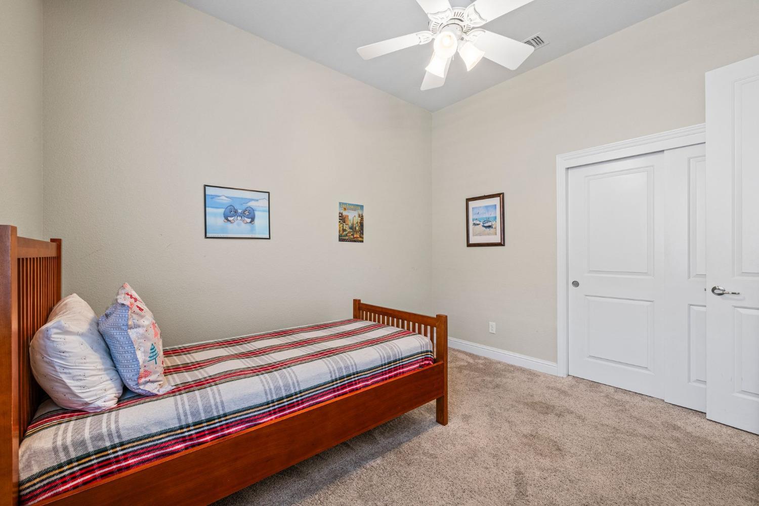 Roseville, California, 95747, United States, 3 Bedrooms Bedrooms, ,2 BathroomsBathrooms,Residential,For Sale,1924391