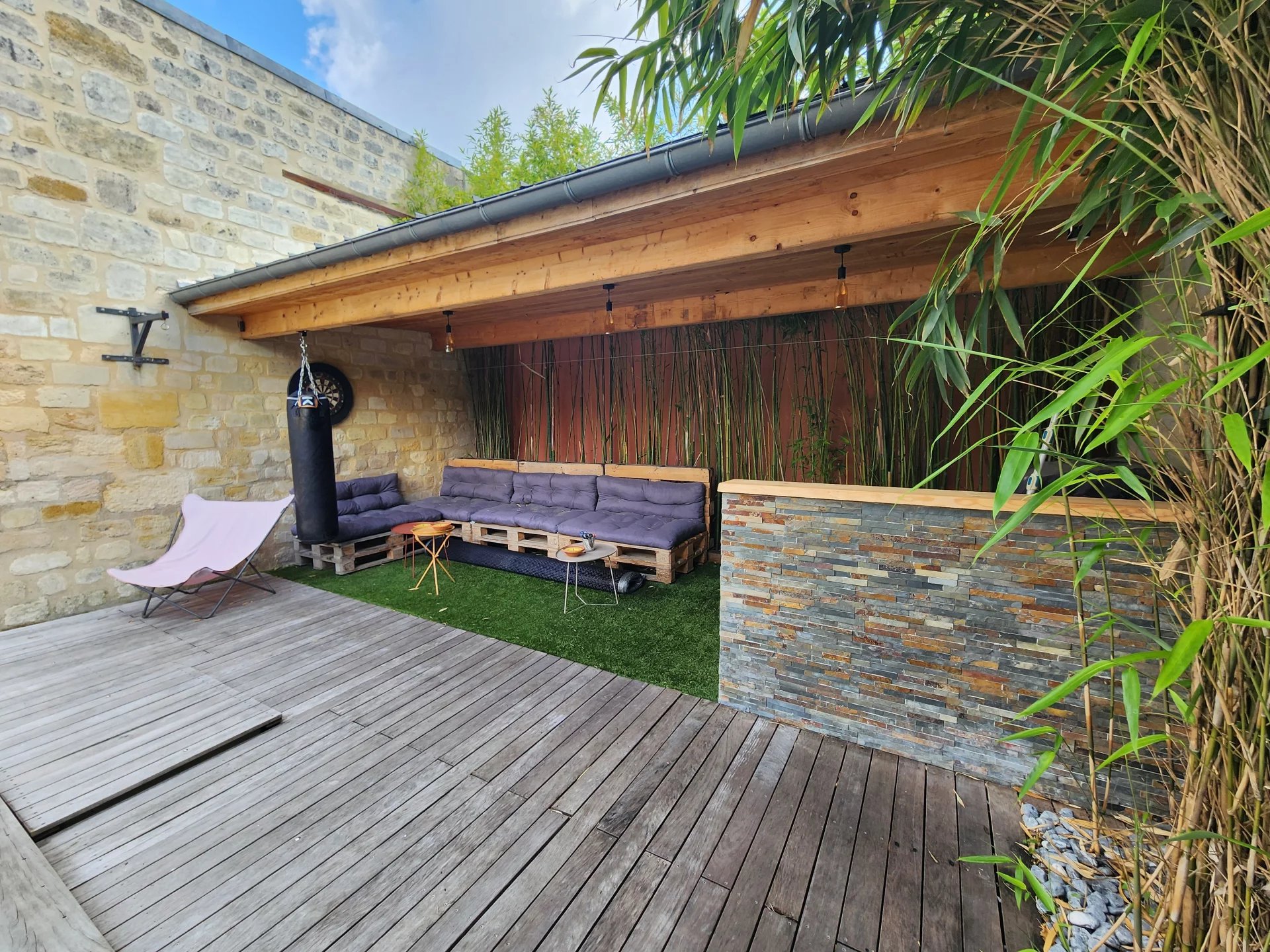 Le Bouscat, New Aquitaine, 33110, FR, 4 Bedrooms Bedrooms, ,Residential,For Sale,1828062