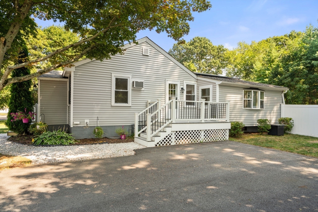Norton, Massachusetts, 02766, United States, 3 Bedrooms Bedrooms, ,2 BathroomsBathrooms,Residential,For Sale,1925420