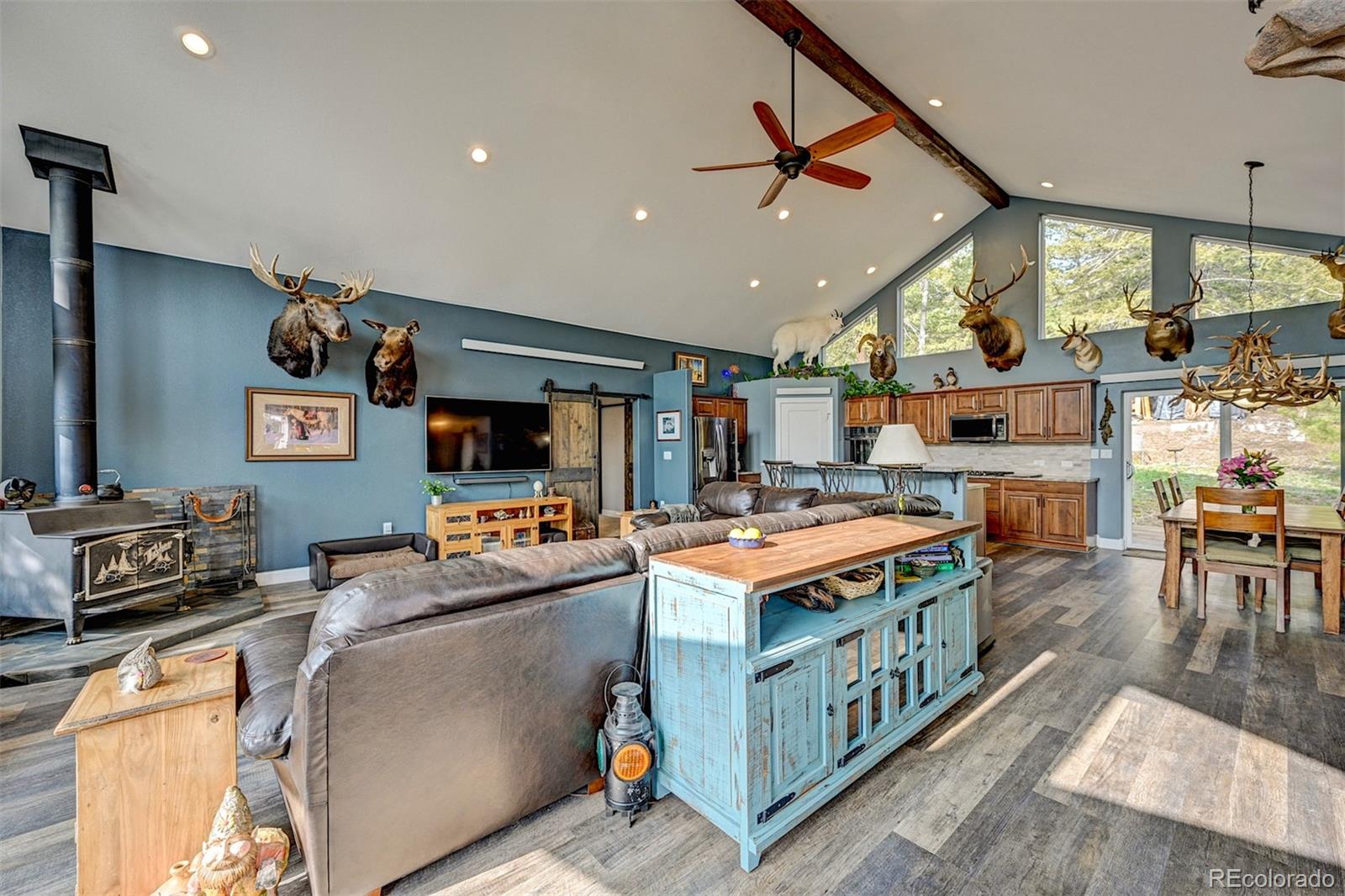 Hartsel, Colorado, 80449, United States, 3 Bedrooms Bedrooms, ,1 BathroomBathrooms,Residential,For Sale,1848141