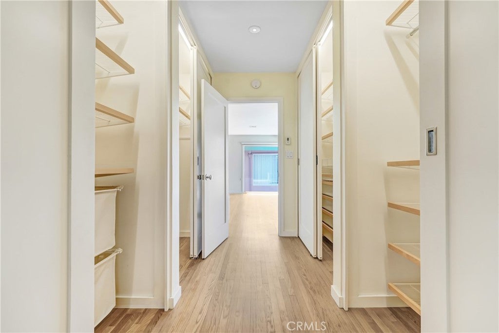 Pasadena, California, 91106, United States, 1 Bedroom Bedrooms, ,1 BathroomBathrooms,Residential,For Sale,1942296