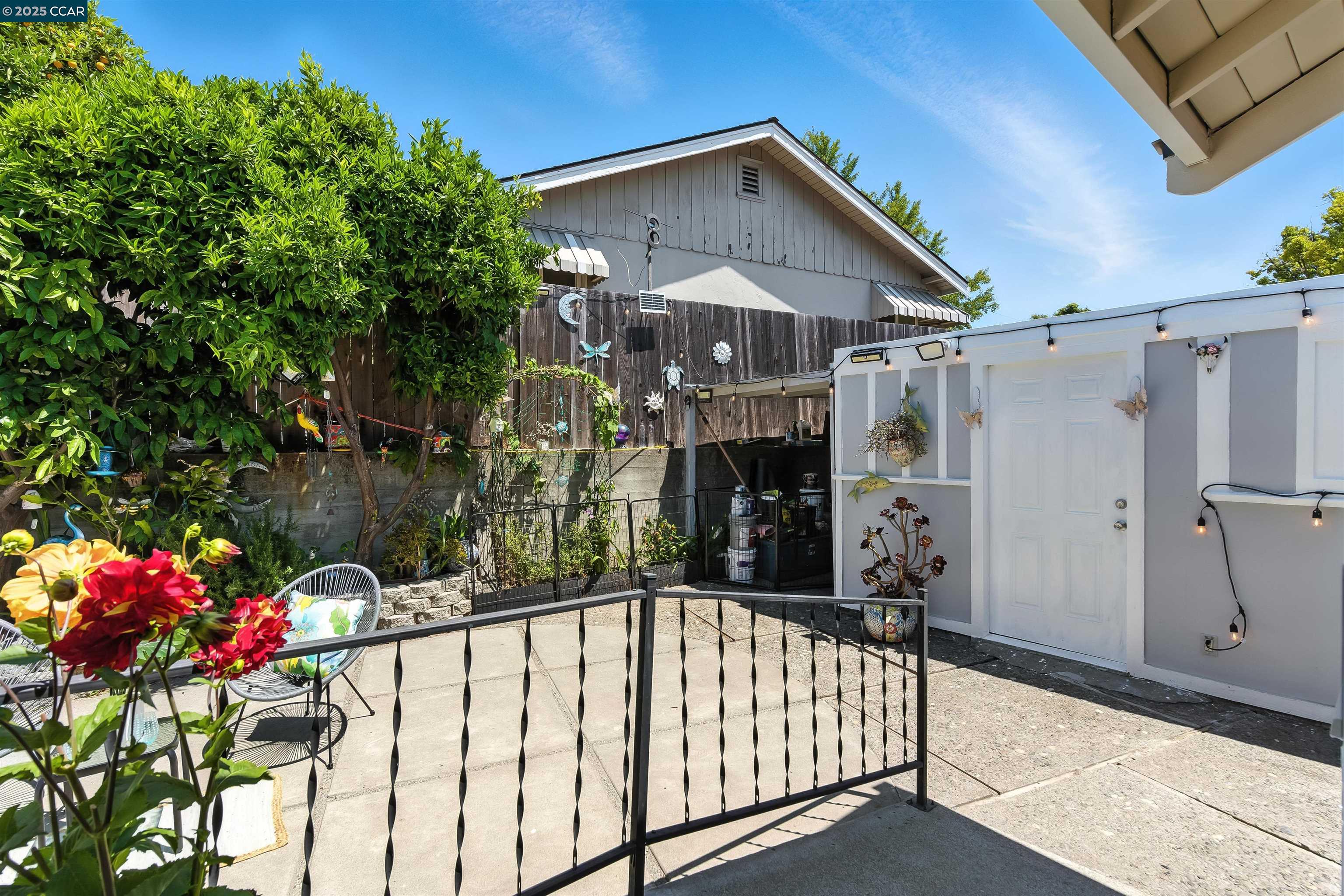 Vallejo, California, 94589, United States, 3 Bedrooms Bedrooms, ,2 BathroomsBathrooms,Residential,For Sale,1917421