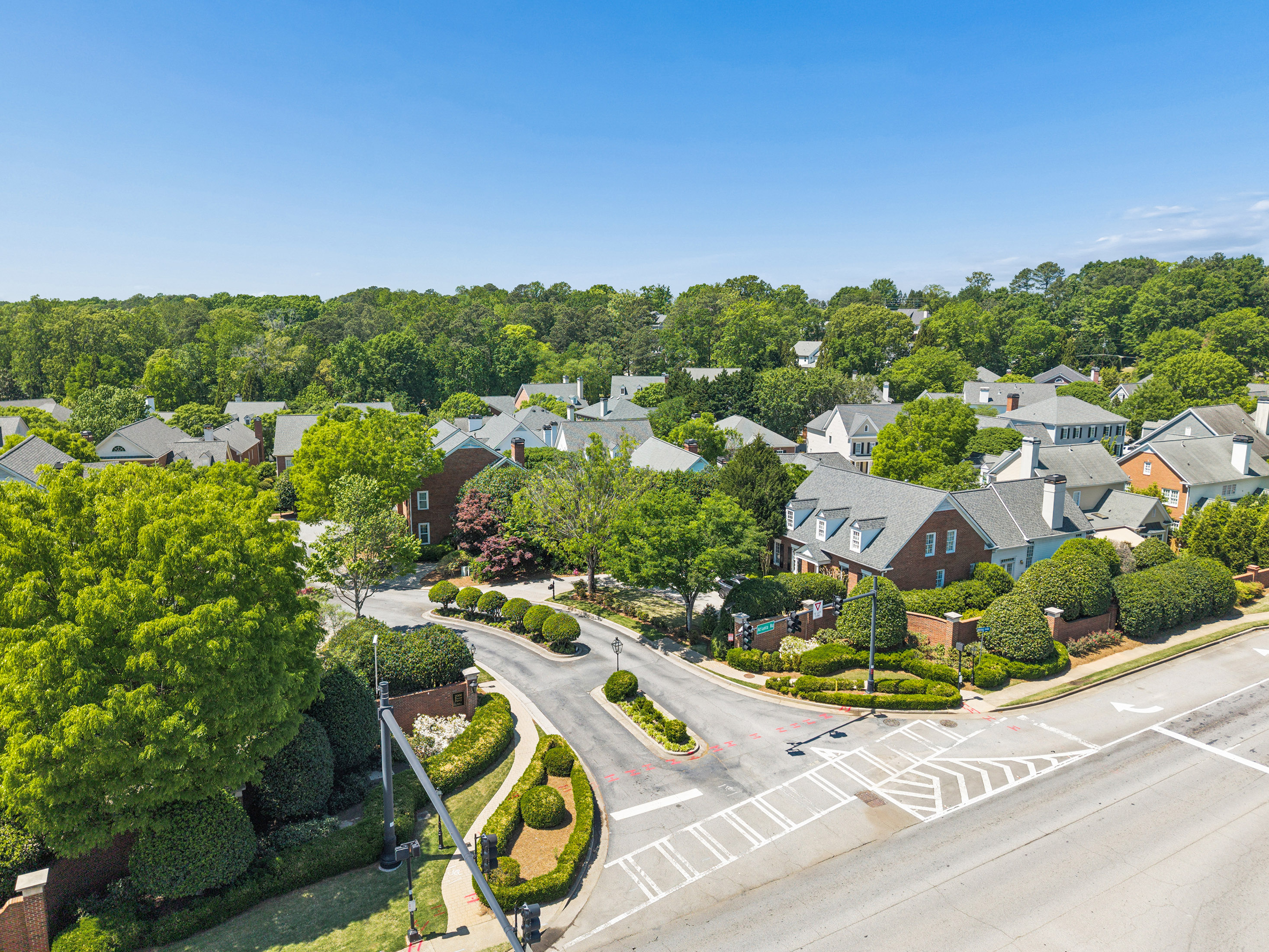  Traditional Cedar Shingle Beauty - 物件實景