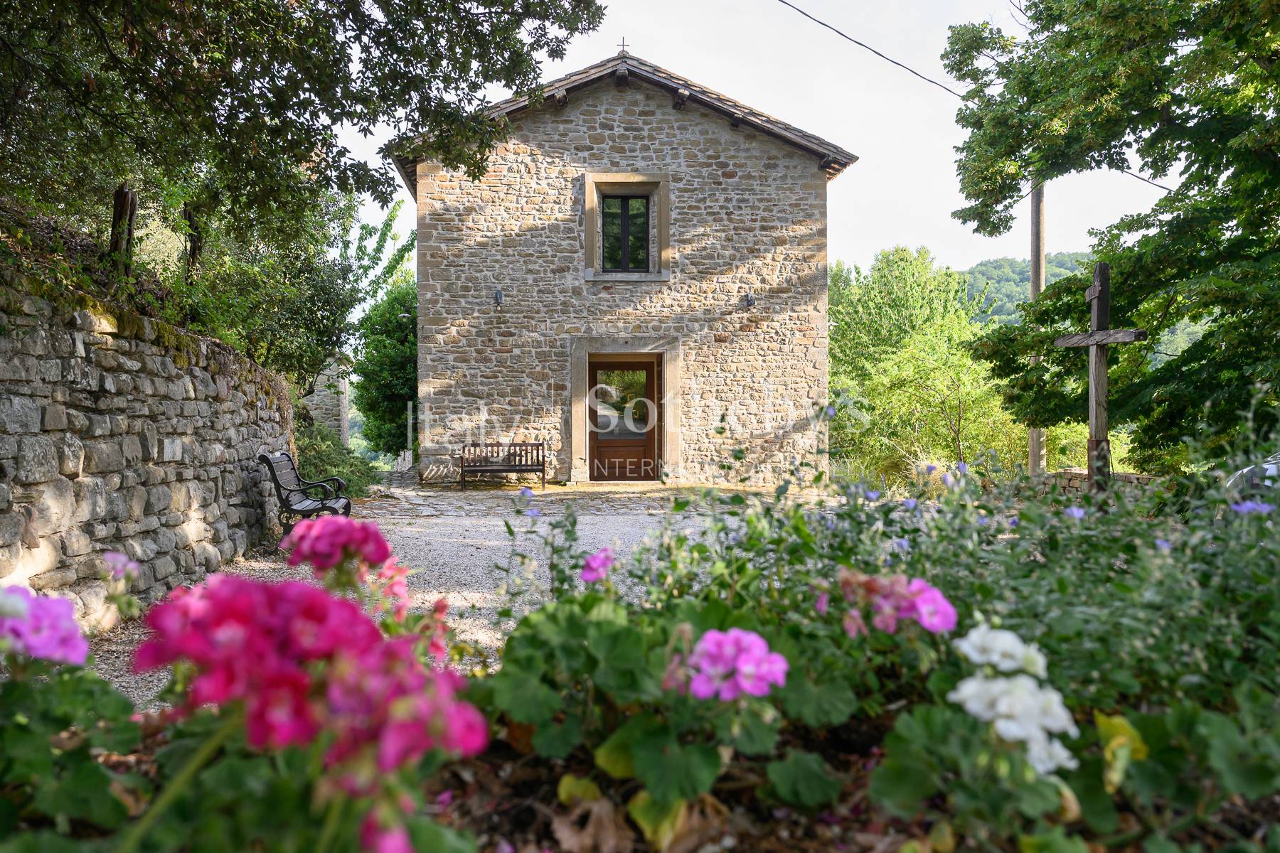  Unique Medieval Hamlet reimagined as a Luxury Retreat - 物件實景