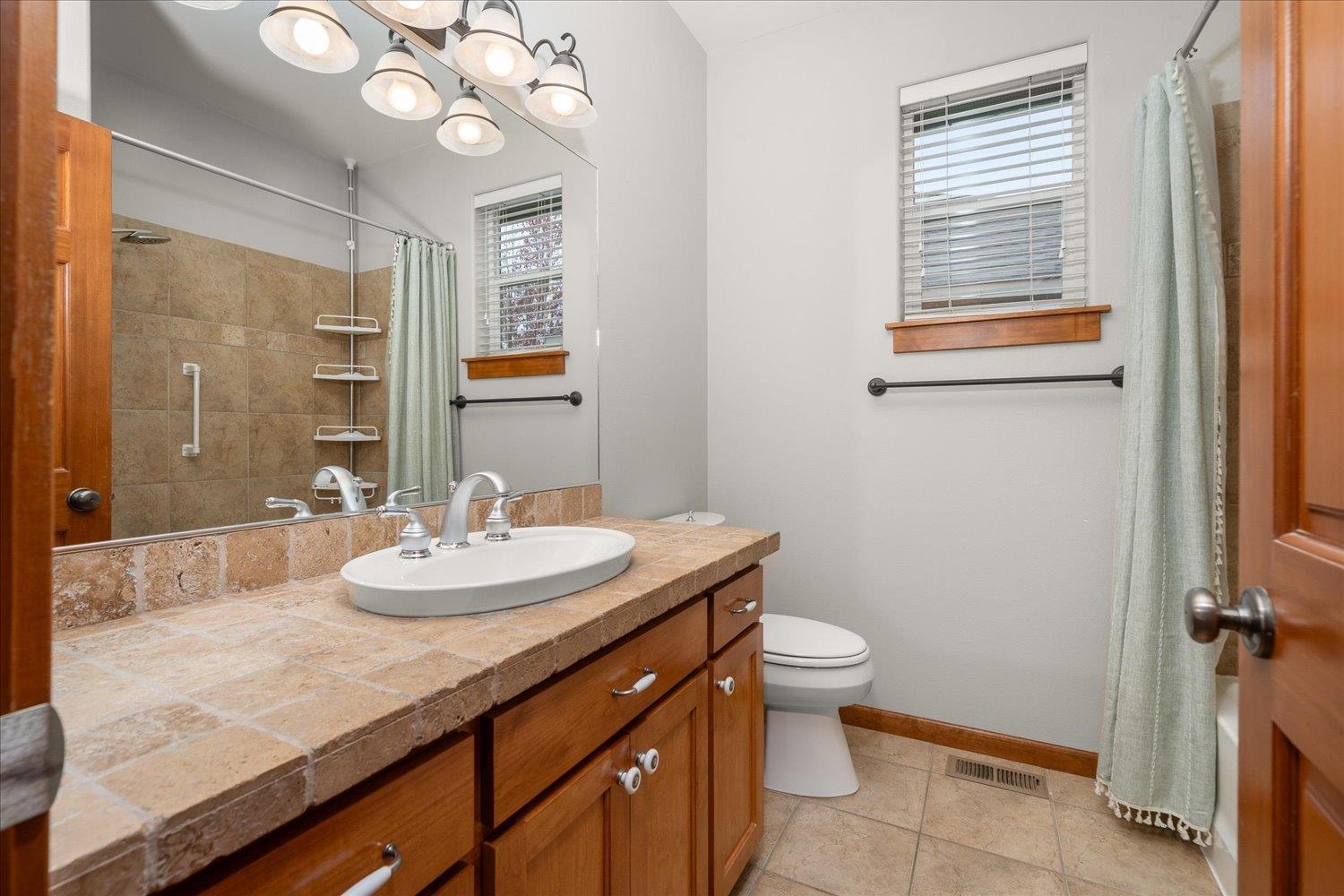 Spokane, Washington, 99224, United States, 4 Bedrooms Bedrooms, ,2 BathroomsBathrooms,Residential,For Sale,1985740