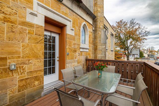 Concord, New Hampshire, 03301, United States, 3 Bedrooms Bedrooms, ,2 BathroomsBathrooms,Residential,For Sale,1986061