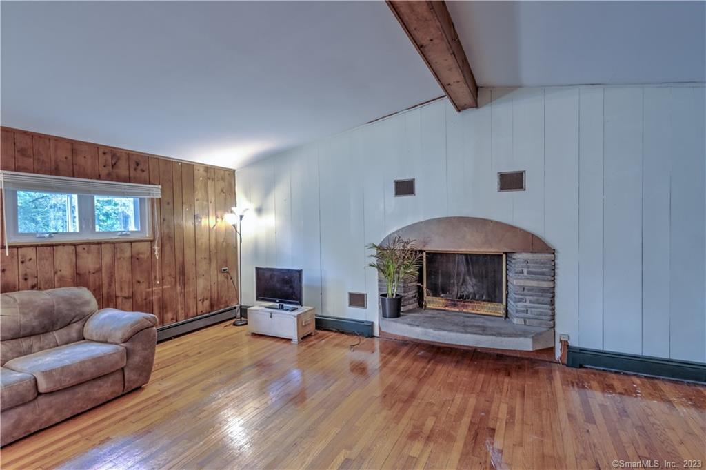 Hawleyville Rd, Newtown, CT 06470 #1