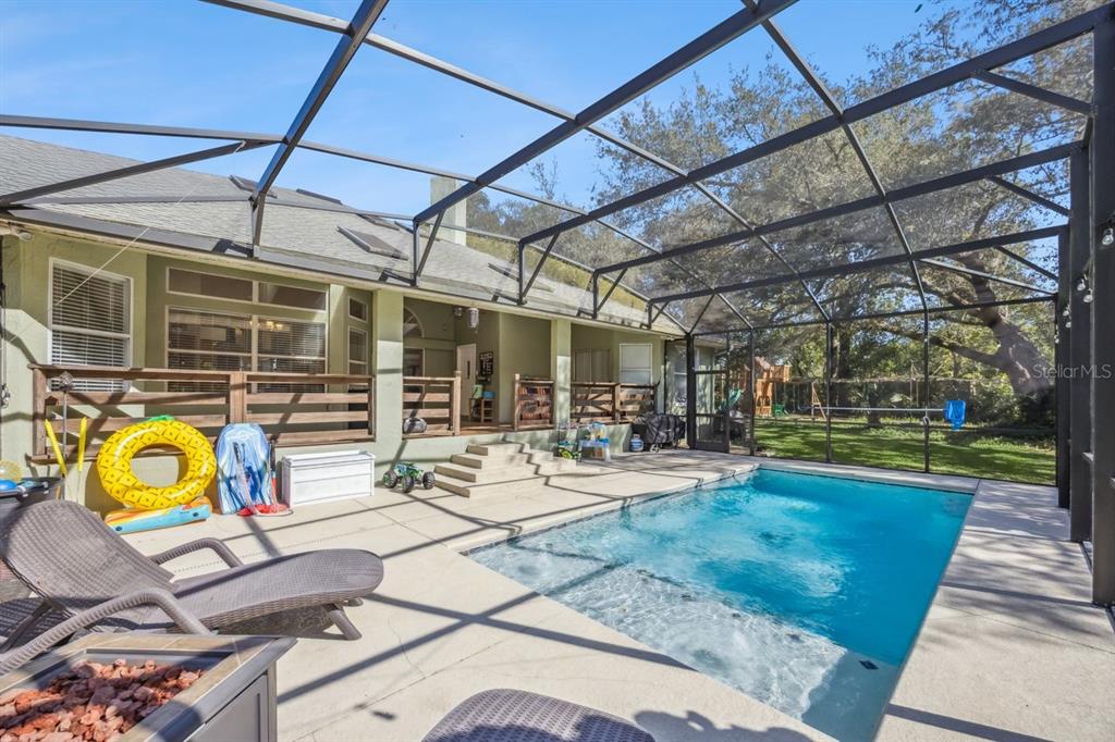 Sorrento, Florida, 32776, United States, 4 Bedrooms Bedrooms, ,3 BathroomsBathrooms,Residential,For Sale,1992093