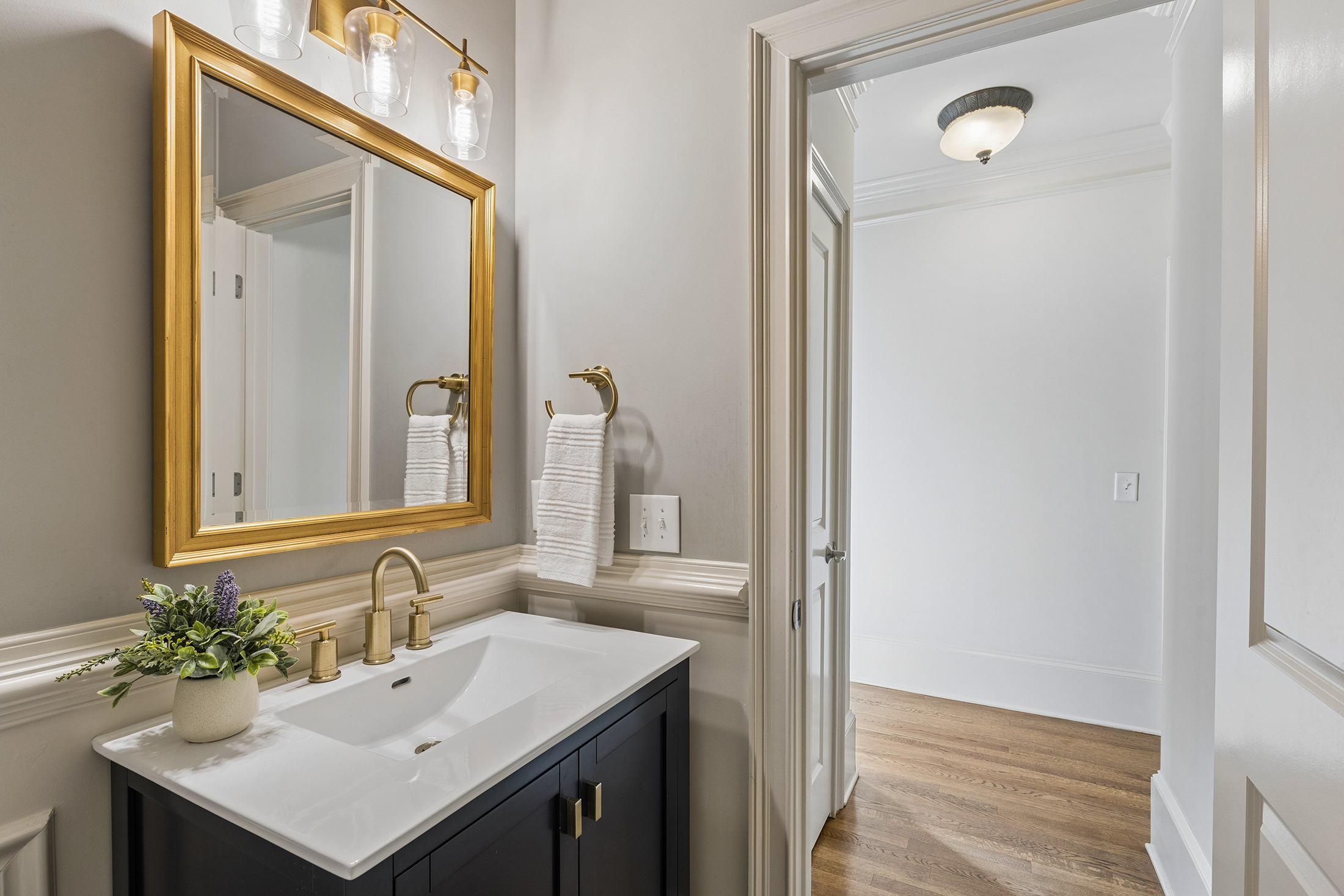  Ideally Located Within One Mile of Roswell’s Beloved Historic Canton Street - 物件實景