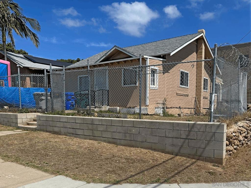 Clay Ave, San Diego, CA 92113