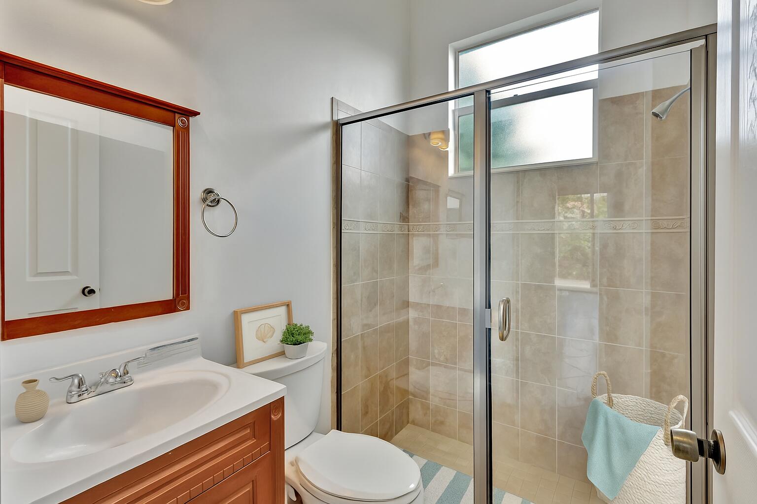 Port Saint Lucie, Florida, 34953, United States, 4 Bedrooms Bedrooms, ,4 BathroomsBathrooms,Residential,For Sale,1828192