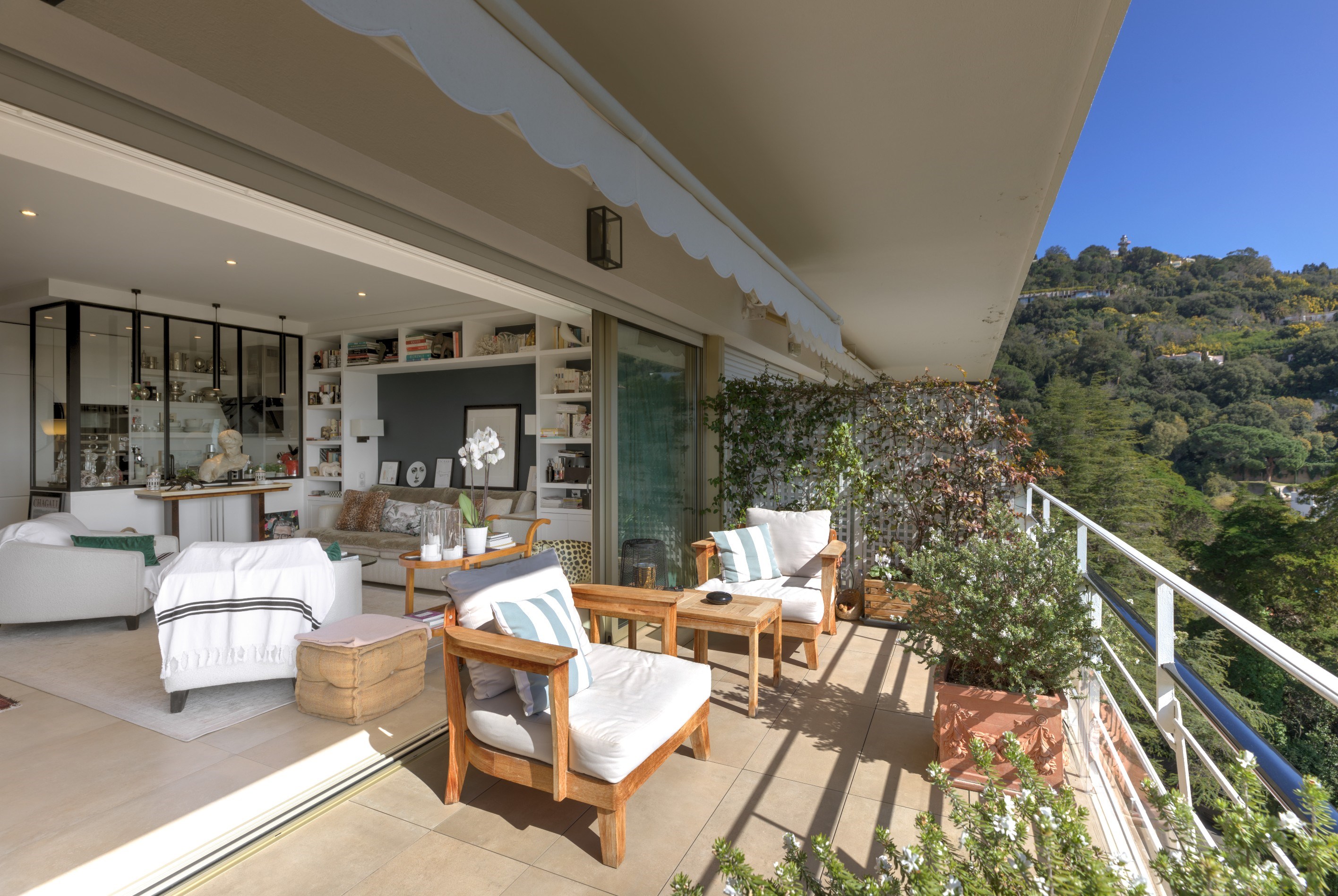  Luxury apartment with panoramic sea views in Cannes Californie - 物件實景