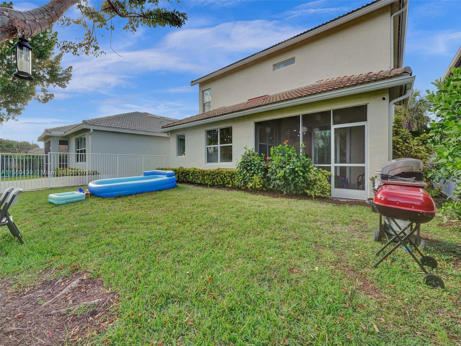 4334 Large Leaf Ln, Hollywood, Florida, 33021, United States, 6 Bedrooms Bedrooms, ,4 BathroomsBathrooms,Residential,For Sale,4334 Large Leaf Ln,1500872