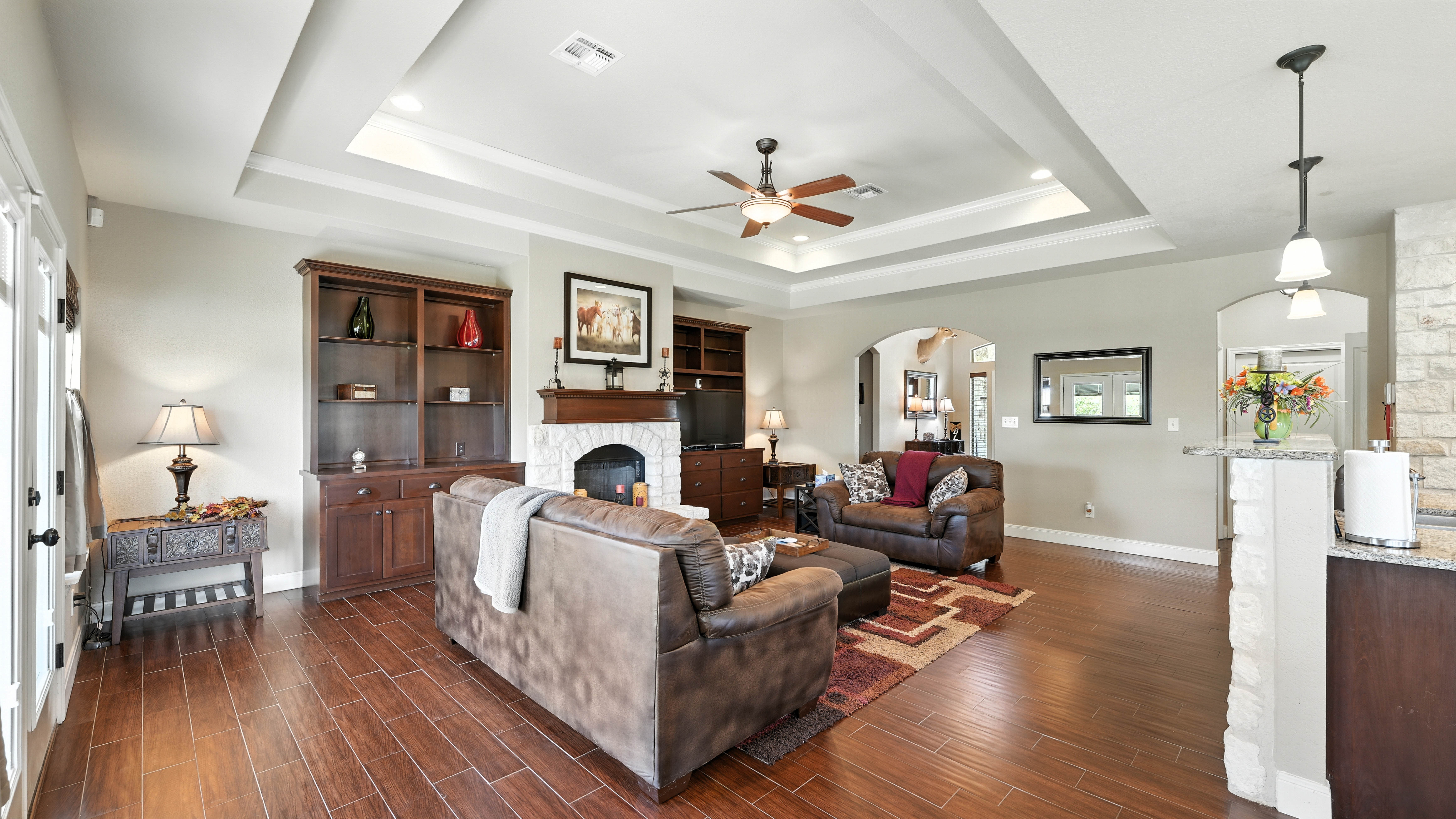 Floresville, Texas, 78114, United States, 3 Bedrooms Bedrooms, ,2 BathroomsBathrooms,Residential,For Sale,1978847