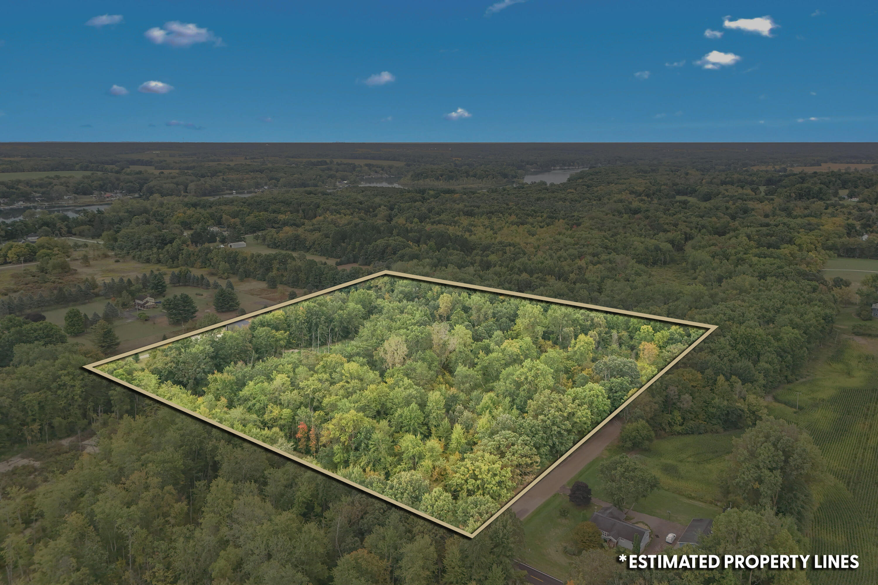 Quincy, Michigan, 49082, United States, 2 Bedrooms Bedrooms, ,3 BathroomsBathrooms,Residential,For Sale,1979767