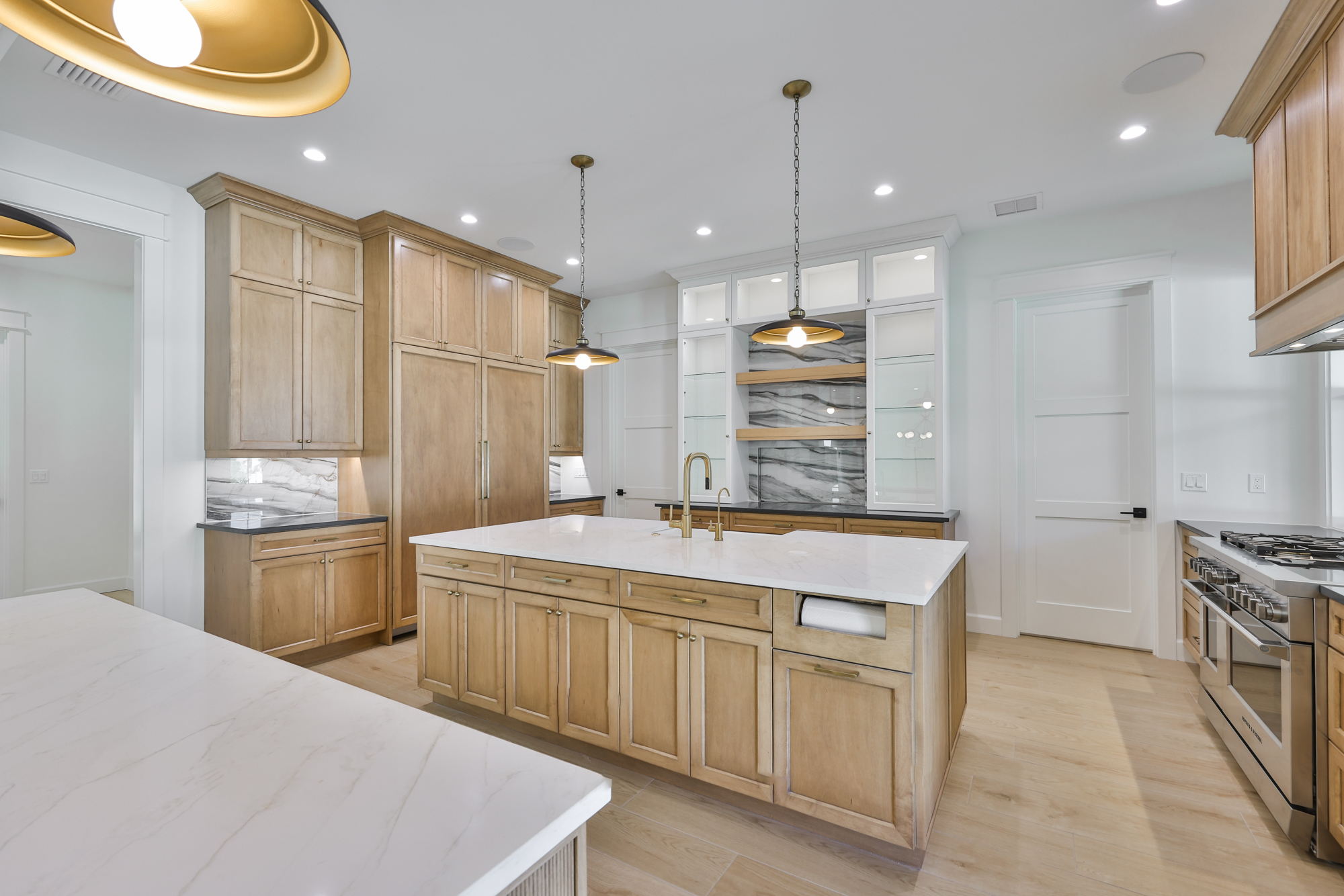 Tampa, Florida, 33629, United States, 5 Bedrooms Bedrooms, ,7 BathroomsBathrooms,Residential,For Sale,2007837