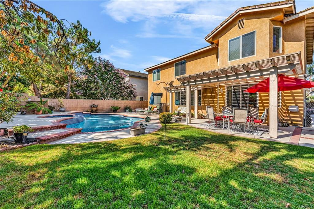 Eastvale, California, 92880, United States, 4 Bedrooms Bedrooms, ,3 BathroomsBathrooms,Residential,For Sale,1914327