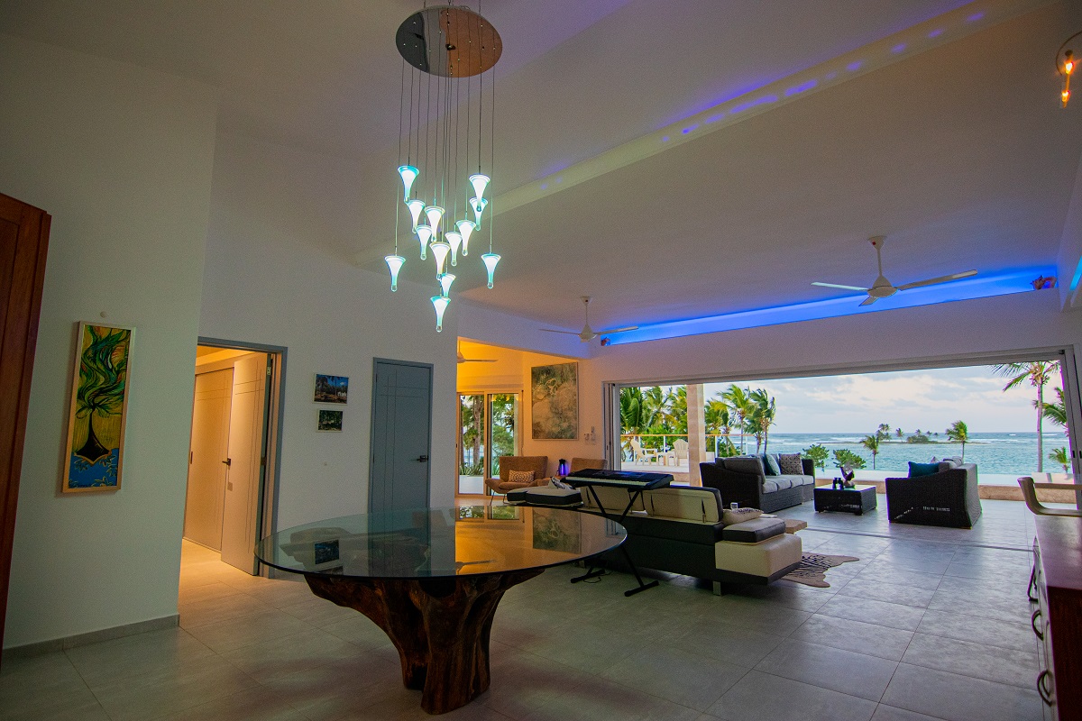 NEW PRICE Captivating 4-Bedroom Ocean front Samana, Samana, DO, 4 Bedrooms Bedrooms, ,4 BathroomsBathrooms,Residential,For Sale,NEW PRICE Captivating 4-Bedroom Ocean front Samana,1080456