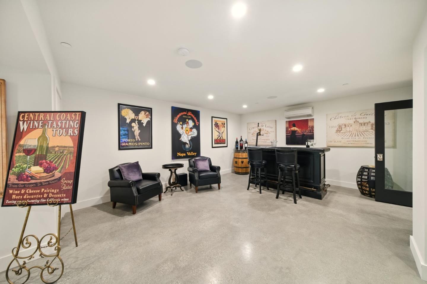 San Mateo, California, 94402, United States, 4 Bedrooms Bedrooms, ,6 BathroomsBathrooms,Residential,For Sale,1836989