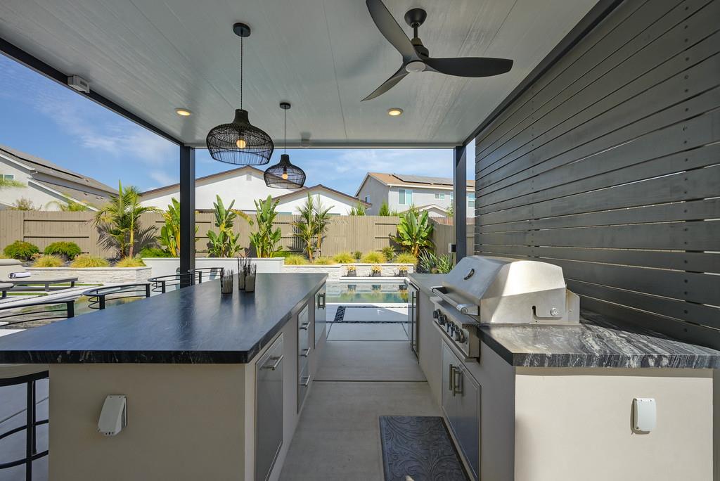 Roseville, California, 95747, United States, 4 Bedrooms Bedrooms, ,4 BathroomsBathrooms,Residential,For Sale,1927249