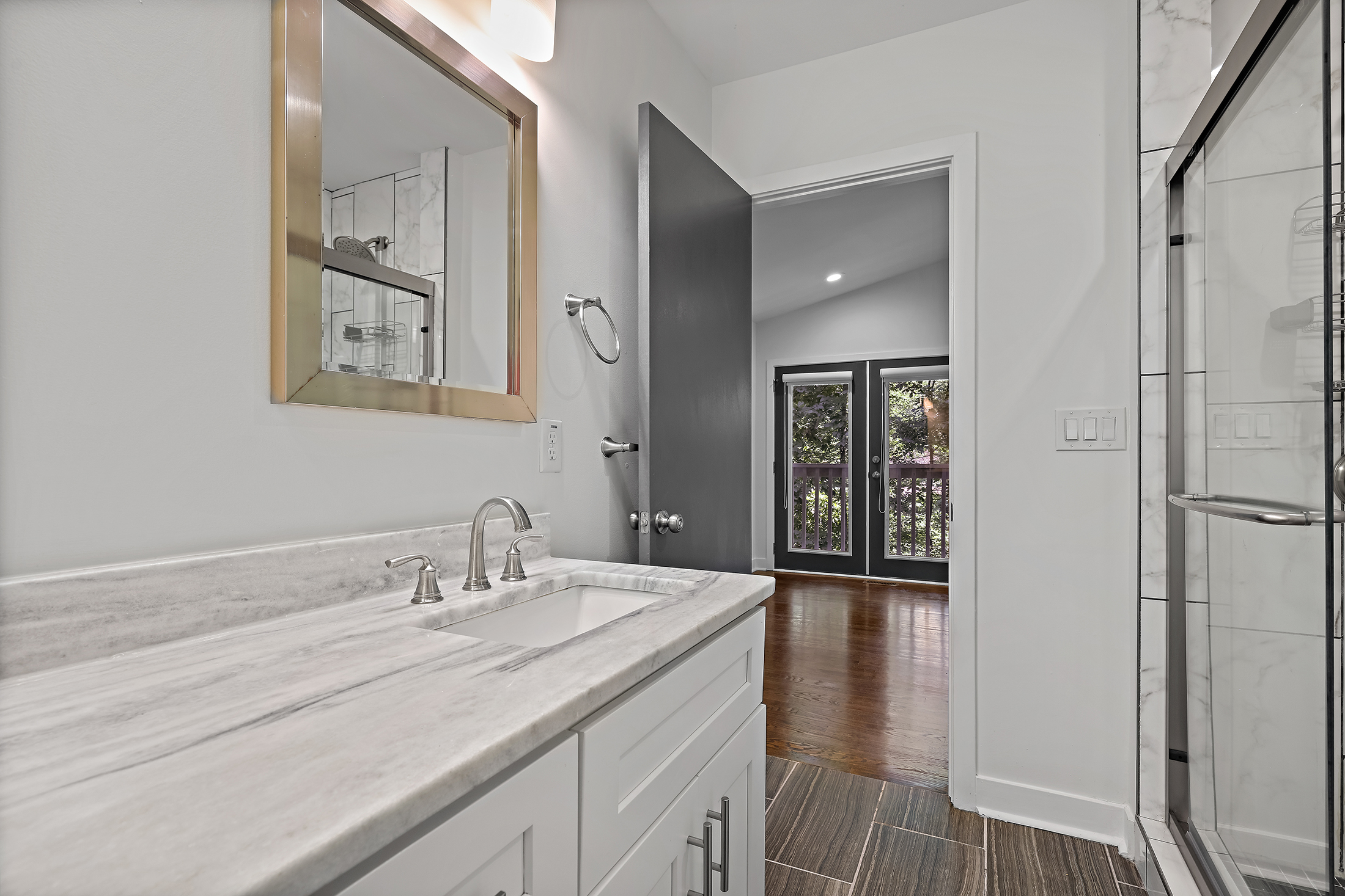  Charming Updated Ranch Home in Sought-after Clairmont Terrace Neighborhood - 物件實景