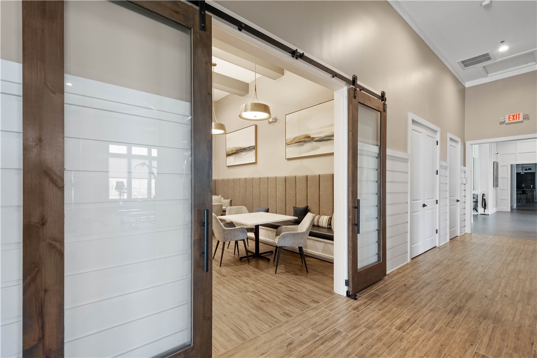 Canonsburg, Pennsylvania, 15317, United States, 2 Bedrooms Bedrooms, ,2 BathroomsBathrooms,Residential,For Sale,2008615