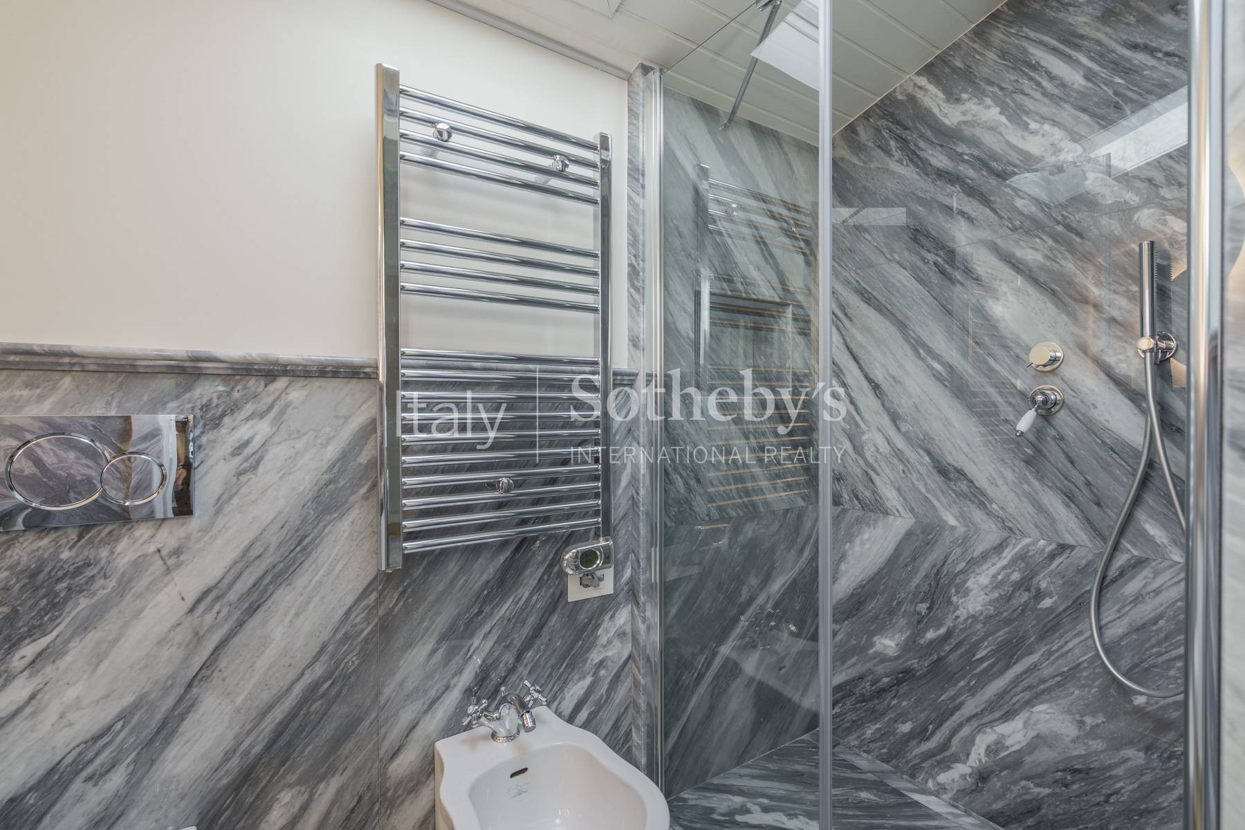  Elegant Panoramic Apartment in the Heart of Florence - 物件實景