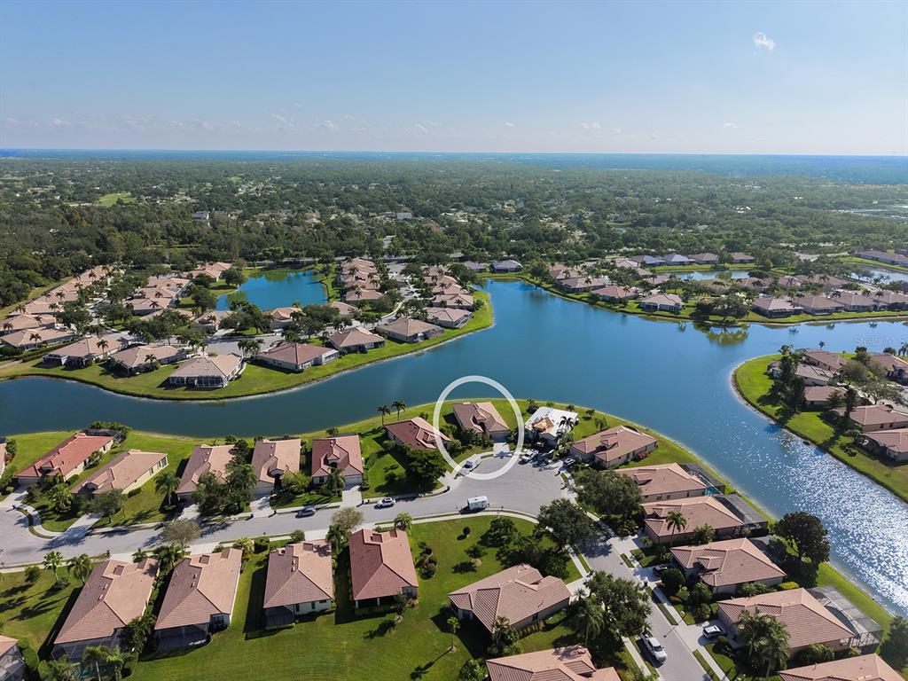 Sarasota, Florida, 34243, United States, 3 Bedrooms Bedrooms, ,2 BathroomsBathrooms,Residential,For Sale,1998856