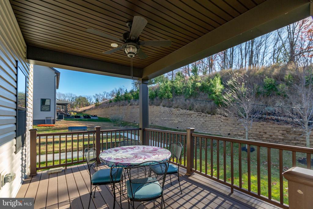 Fredericksburg, Virginia, 22401, United States, 4 Bedrooms Bedrooms, ,4 BathroomsBathrooms,Residential,For Sale,1999517