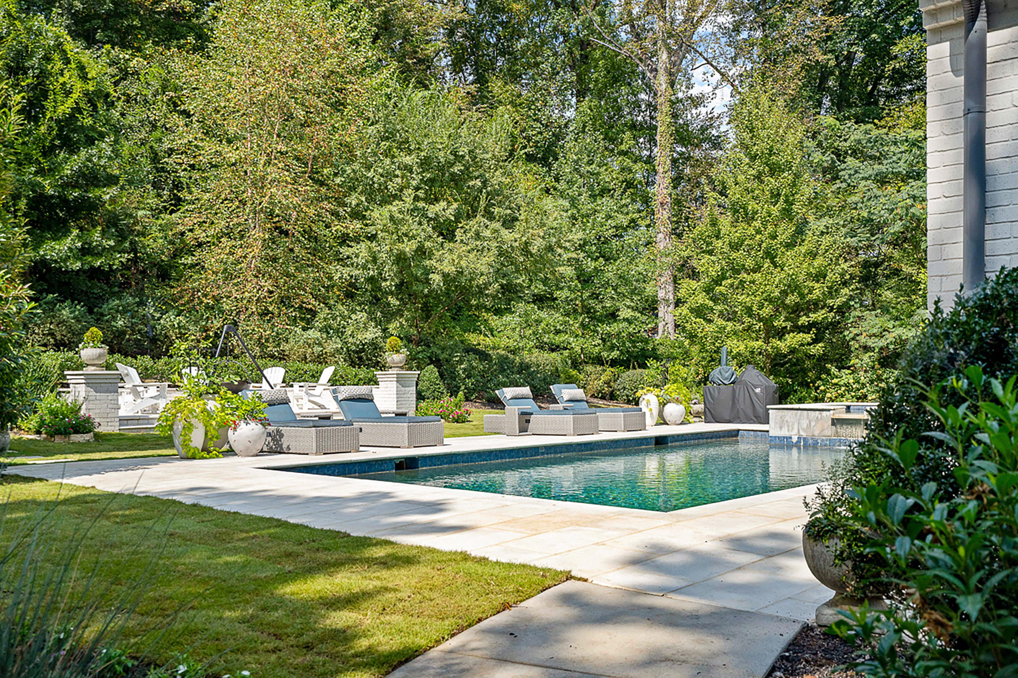  Timeless Elegance in Historic Brookhaven - 物件實景