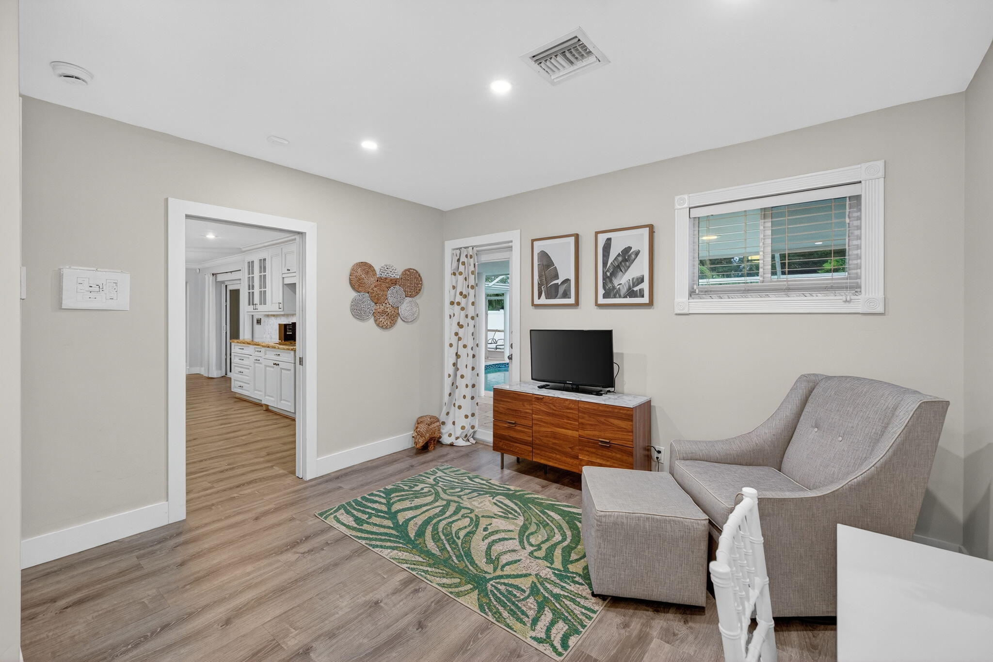 Fort Lauderdale, Florida, 33334, United States, 3 Bedrooms Bedrooms, ,2 BathroomsBathrooms,Residential,For Sale,1940437