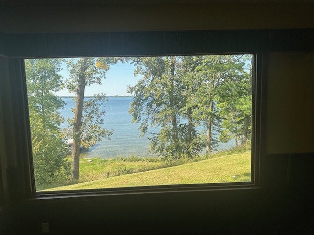 Bemidji, Minnesota, 56601, United States, 4 Bedrooms Bedrooms, ,2 BathroomsBathrooms,Residential,For Sale,1979125