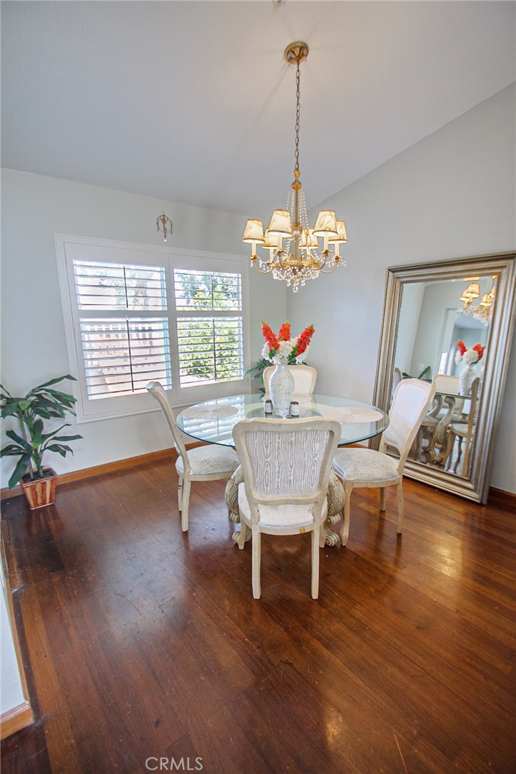 Sylmar, California, 91342, United States, 3 Bedrooms Bedrooms, ,3 BathroomsBathrooms,Residential,For Sale,1917453
