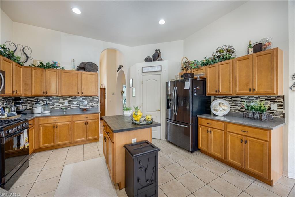 Naples, Florida, 34120, United States, 4 Bedrooms Bedrooms, ,4 BathroomsBathrooms,Residential,For Sale,2003192