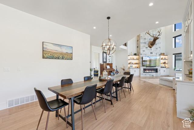 Draper, Utah, 84020, United States, 8 Bedrooms Bedrooms, ,7 BathroomsBathrooms,Residential,For Sale,1978413