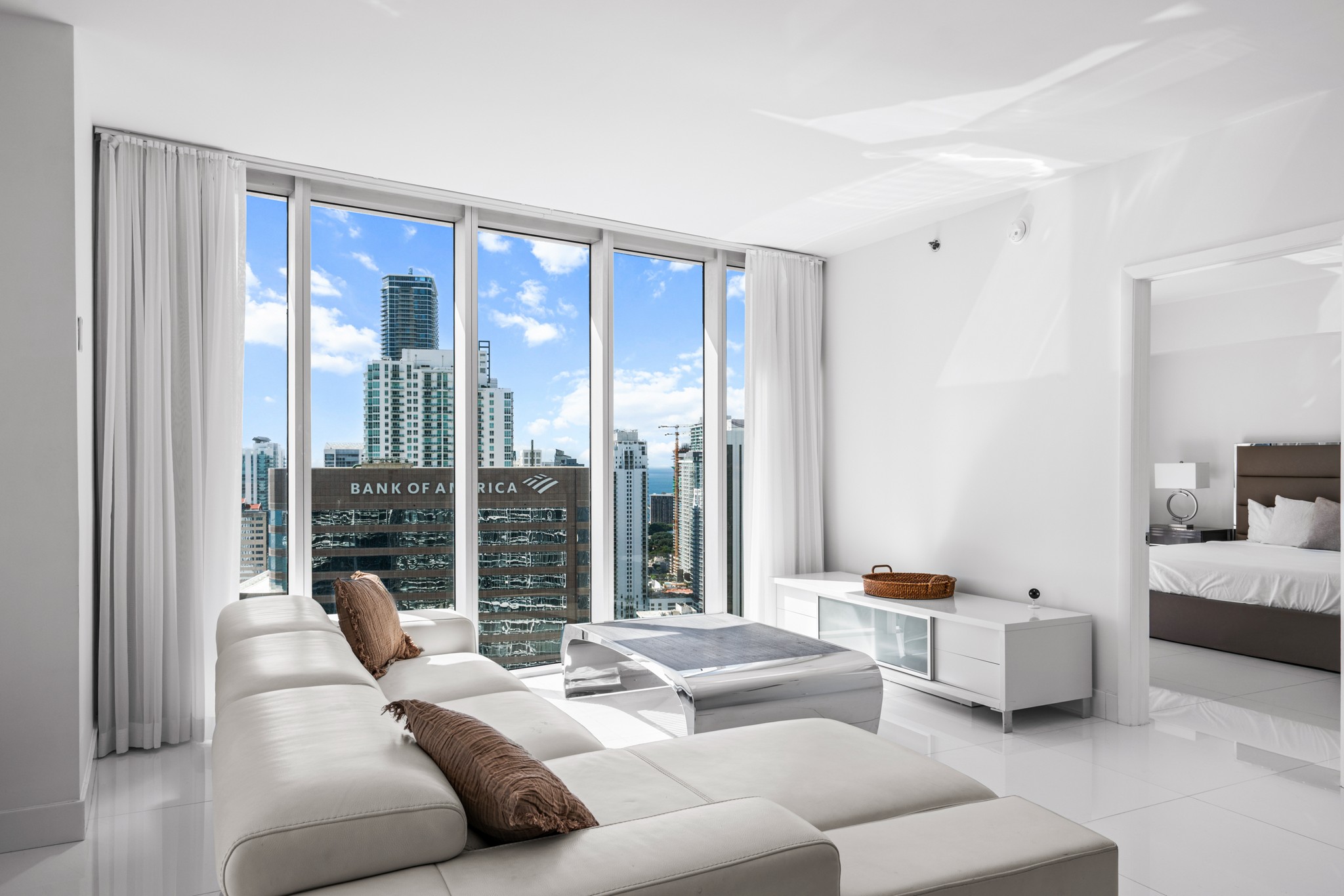  485 Brickell Ave, Miami, FL, 33131 - 物件實景
