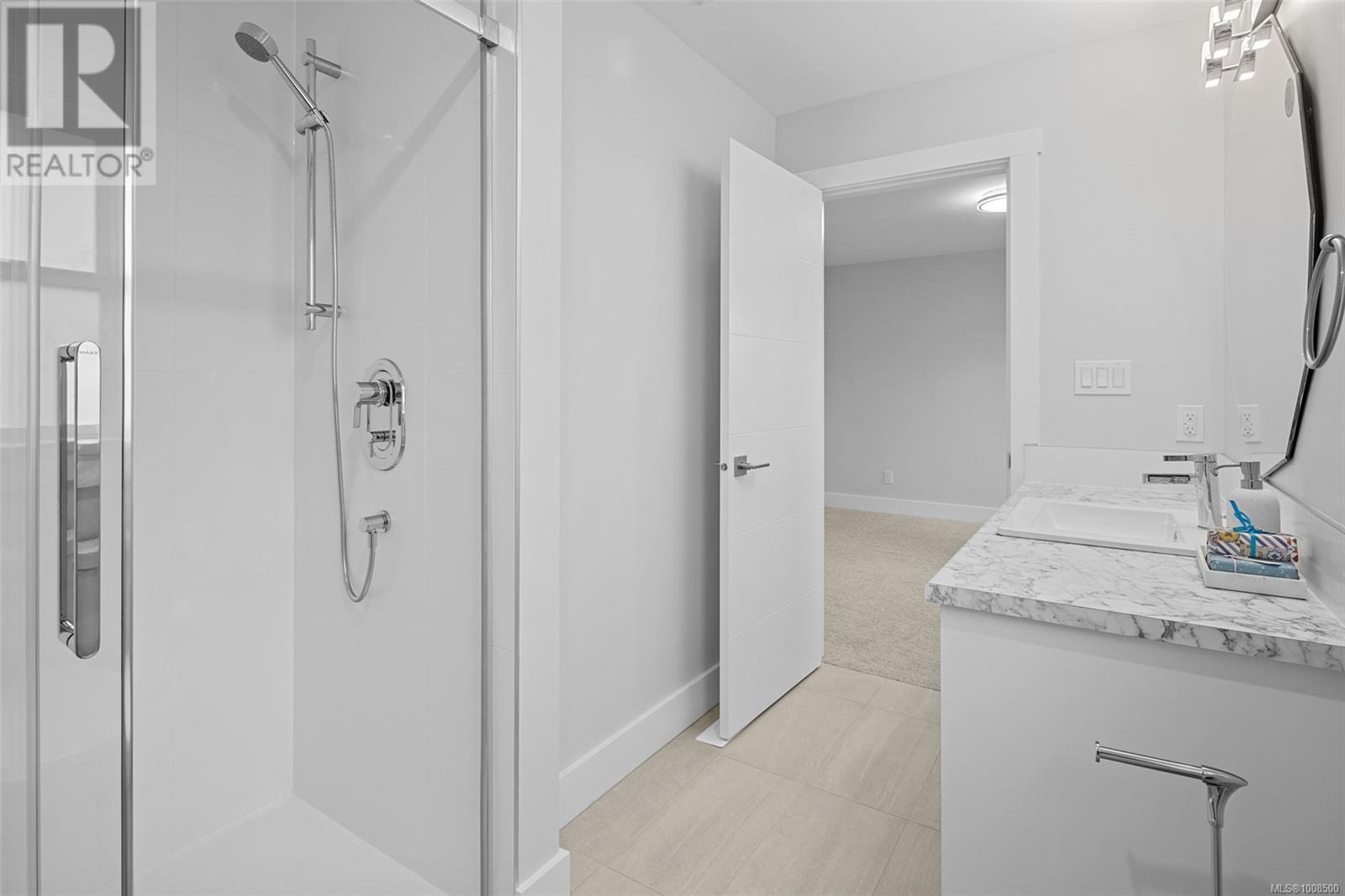 DUNCAN, British Columbia, V9L 4B4, CA, 4 Bedrooms Bedrooms, ,4 BathroomsBathrooms,Residential,For Sale,1910827